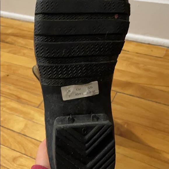 Snake skin hunter boots (faux) - Picture 3 of 5